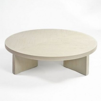 Mesa redonda de madera blanco grisáceo