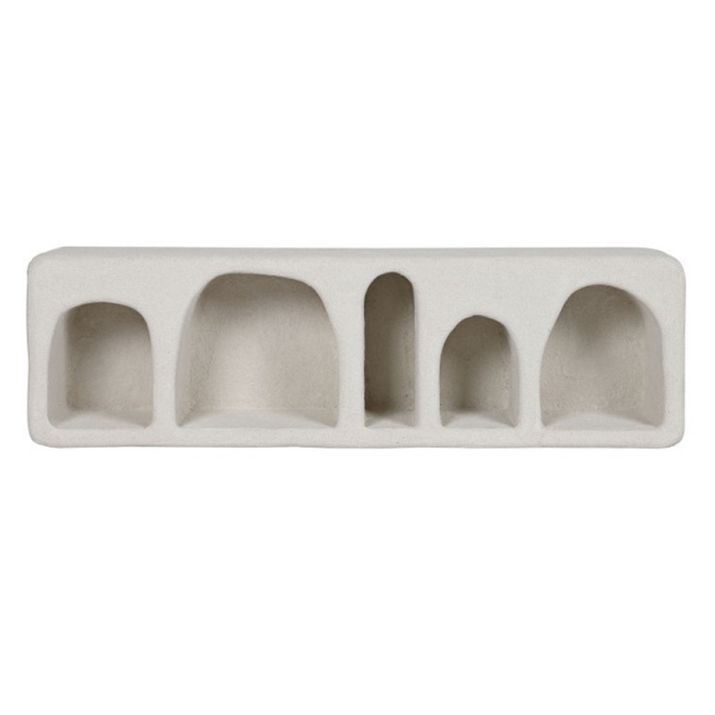 Estantería blanca de estilo ibicenco