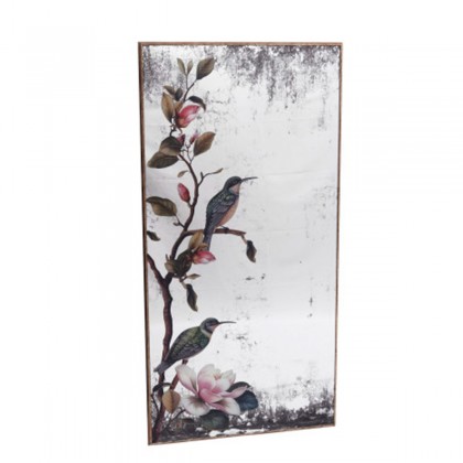 Espejo SIRA de metal y cristal, un diseño decorativo con detalles impresos que aporta personalidad y amplitud al espacio.