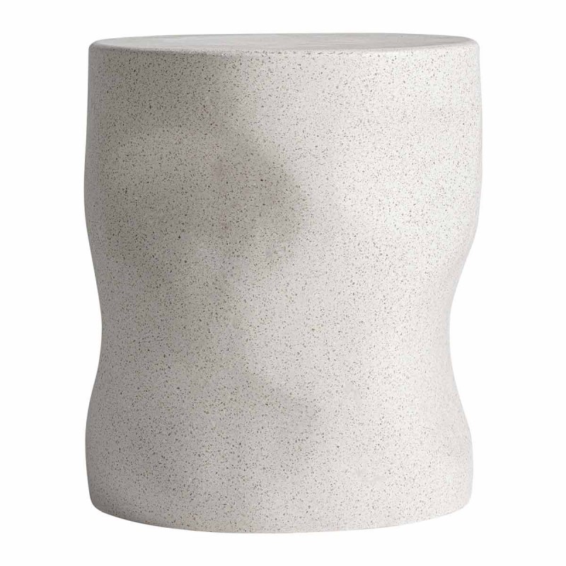 Mesa auxiliar DERATH de terrazo, diseño orgánico que aporta textura y equilibrio al espacio.