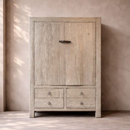 armario de 150 cm alto en madera antigua de olmo con dos puertas y cuatro cajones inferiores